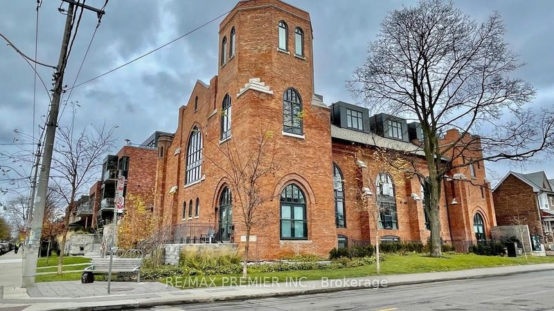 Arch Lofts